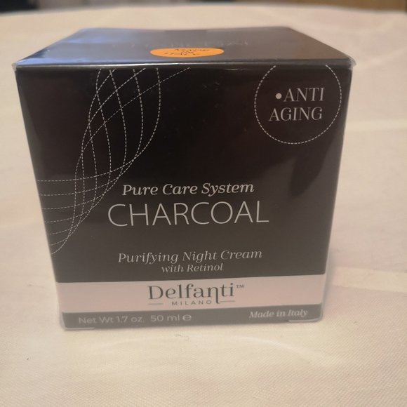 2/$40 Delfanti Charcoal Purifying Night Cream with Retinol - Picture 1 of 6